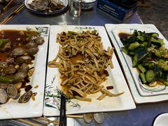 -清真磊磊烧烤老店(饮虎池街34号店)