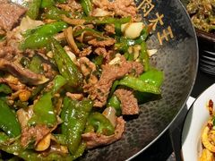 -费大厨辣椒炒肉(黄兴中心广场店)