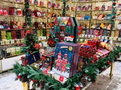 -VENCHI 闻绮(北京国贸商城店)