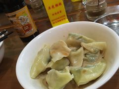 -潘国仙耳光馄饨(黄家阙路店)