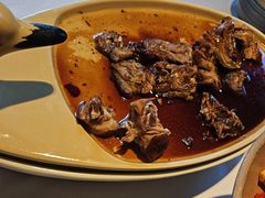 -八府香鸭·啫啫煲(华山路店)