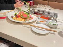 -海底捞火锅鲜切牛肉主题店(长寿路店)
