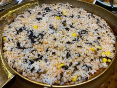 手抓金枪鱼虾籽饭-猪啊牛呀羊啊铜盘烤肉(正大广场店)