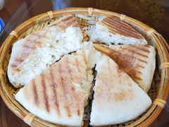 火烧馍-房县土本味土鸡汤特色餐厅(沌口店)