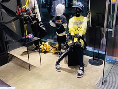 -BOY LONDON(上海佛罗伦萨小镇店)