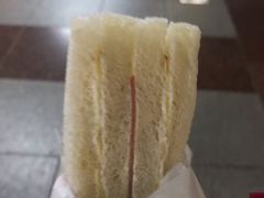 -洪瑞珍三明治(忠孝店)