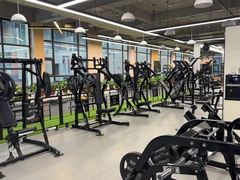 -岩顶健身(玄武店)