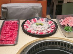 -蚂蚁洞·烤肉大营地(上海静安大悦城店)