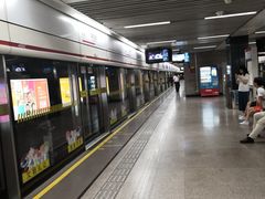 -常熟路(地铁站)