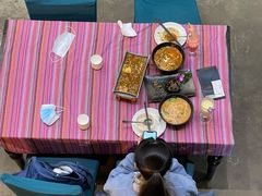 -香巴拉云南餐厅(华莱坞店)