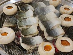 -围炉肉舍•炭烤活鳗•丹东海鲜烤肉(步行街店)