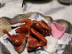 -蝴蝶里·粤菜·点心(滨江龙湖店)
