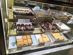 -上海哈尔滨食品厂(浦商百货昌里店)