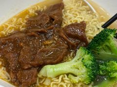 -佰搭果·广式茶餐厅(西华路店)