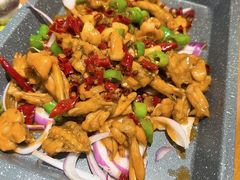 干锅牛蛙-肖记公安牛肉鱼杂馆· 省级非物质文化遗产(仁和路店)