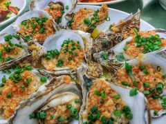 -四川小胡子海鲜(丁村万人海鲜广场店)