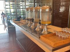 自助取餐区-绿地万豪酒店-城市节奏餐厅