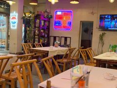 -霄汉牛三鲜湖北砂锅菜(万松园2店)