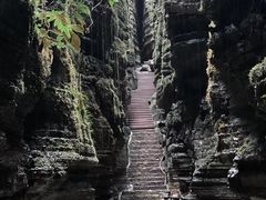 -梭布垭石林景区