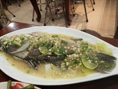 -Dang restaurant (patong phuket)