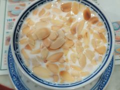 -广信牛奶甜品世家(万象城店)