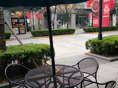 -巴黎贝甜(大宁国际商业广场店)