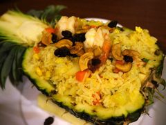 菠萝饭-班赞海鲜市场
