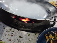 -鸿渡渔庄·特色鸭咀鱼