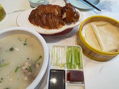 -梅利汴京烤鸭•开封豫菜地标店(东司门店)