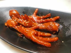 连骨头都不剩的鸡爪-佬肥猫(国华广场店)