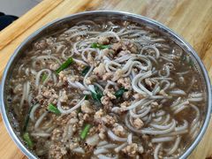 -正宗杨记普洱酸醋米线(总店)