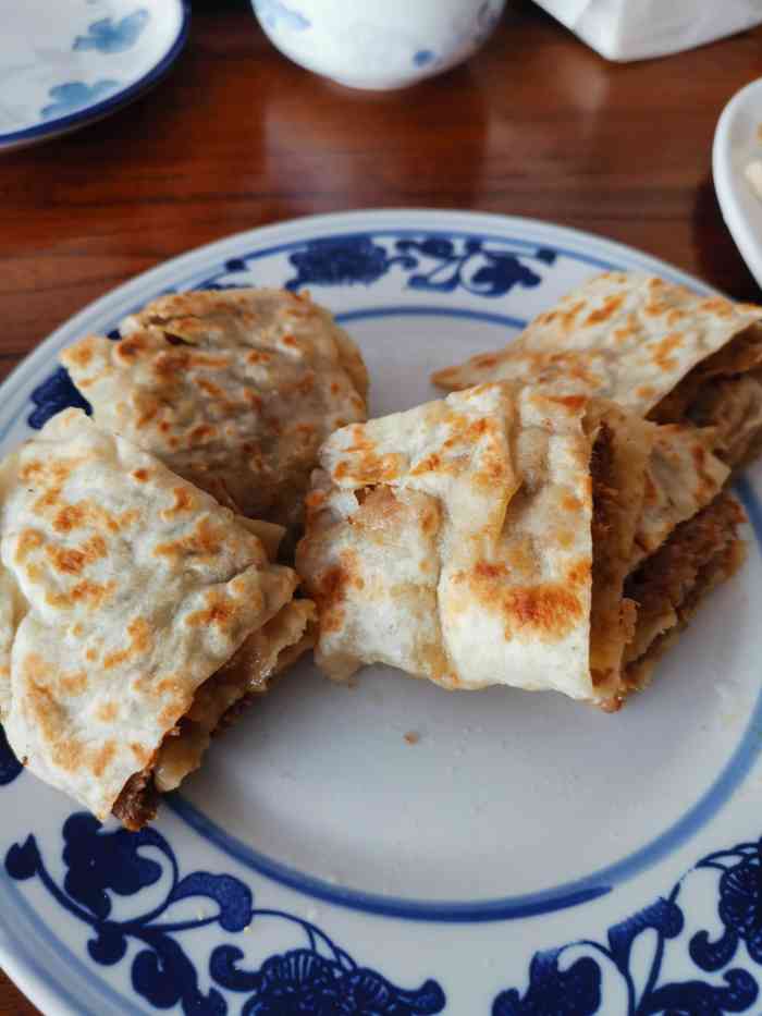 大胡子肉饼(香河店)-"周末来逛香河家具城,中午就在附近找了个肉.