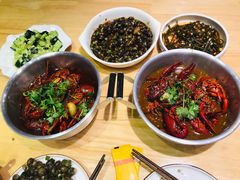 -聚汇三少·龙虾·中餐厅(莫邪路新天地店)