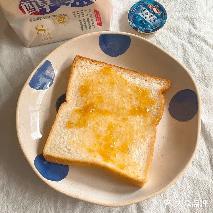 作为一个“阅面包无数”星人真的觉得这款便宜又好吃