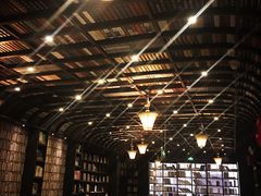 店内环境-钟书阁(松江泰晤士小镇店)