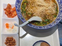 -味一楼兰州拉面(机场一店)