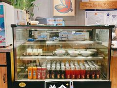 -渝是乎酸菜鱼·川渝小炒(新世界百货望京店)