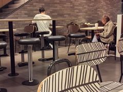 -麦当劳(秣陵路店)