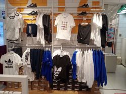 -adidas kids(翠微百货店)