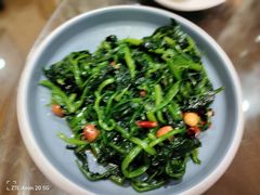 果仁菠菜-京天红酒家(虎坊路店)