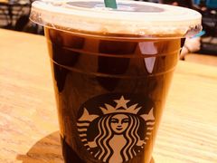 -星巴克臻选(济南万达店)