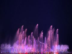 -东港音乐喷泉广场