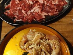 -山居屋炭火烧肉(厚街万达店)
