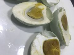 -铁锅炖灶台鱼老三炖鱼馆