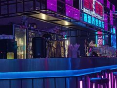 -燥次·烧烤酒场(万象城店)