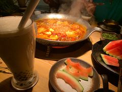 -湊湊火锅·茶憩(杭州湖滨银泰in77店)