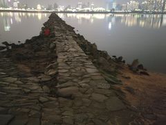 -秋水广场