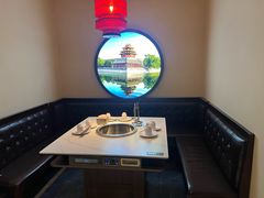 -巴渝人家重庆火锅(东方广场店)