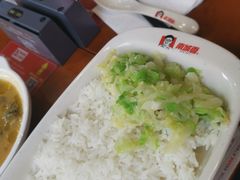 -南城香·饭香串香馄饨香(红军营店)