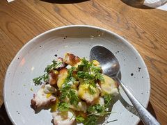 八爪鱼配烤玉米-BOR Eatery(安福路店)